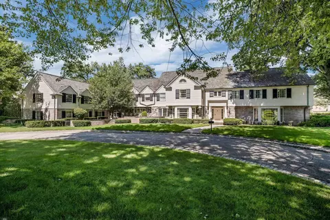 Exterior - 382 Provencal, Grosse Pointe Farms, MI 48236 photo 3 of 16
