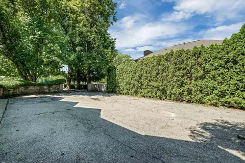 Exterior - 382 Provencal, Grosse Pointe Farms, MI 48236 photo 15 of 16