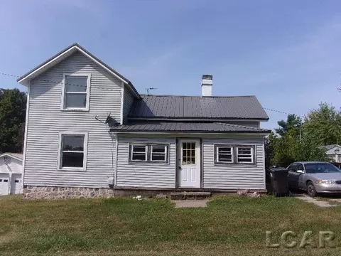 2660 Greenly, Osseo, MI 49266