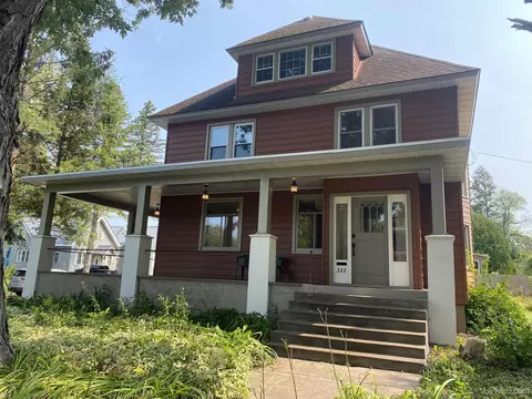 322 Douglas, Ironwood, MI 49938