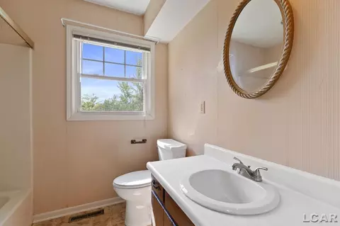2571 Gady, Adrian, MI 49221 photo 28