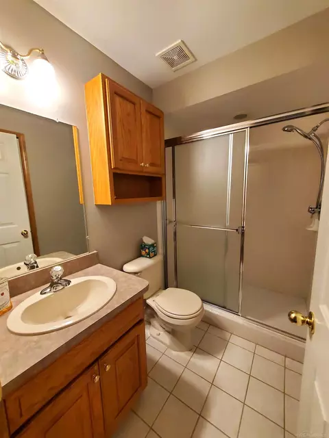Bath - 52165 Jacqueline, Macomb, MI 48042 photo 5 of 7