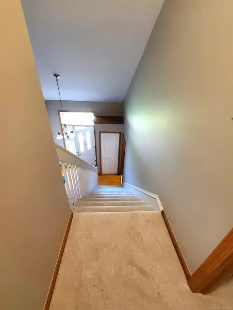 Entry Way - 52165 Jacqueline, Macomb, MI 48042 photo 2 of 2