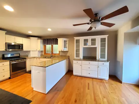Kitchen - 52165 Jacqueline, Macomb, MI 48042 photo 1 of 8