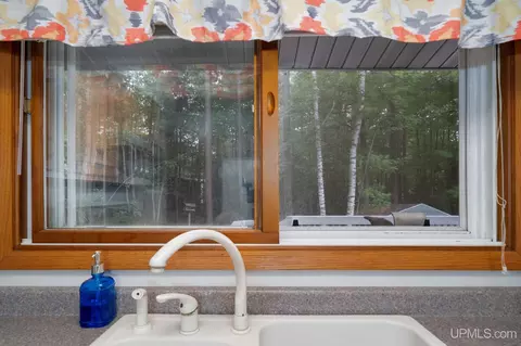 59 Elder, Marquette, MI 49855 photo 10