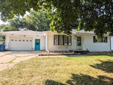 1585 N Knight, Essexville, MI 48732