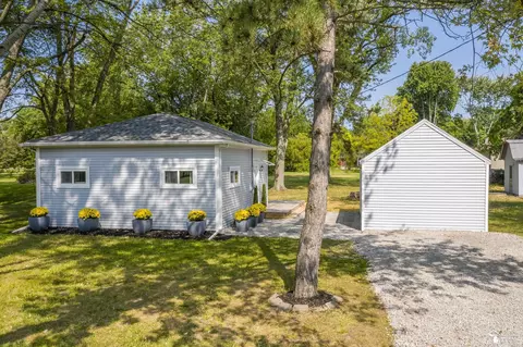 3114 Dixiebrook, Erie, MI 48133