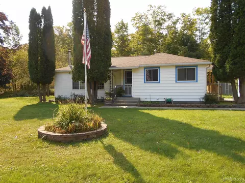1931 Quarry # W, Gulliver, MI 49840