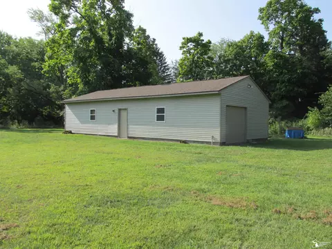 Exterior - 9659 Townsend, Maybee, MI 48159 photo 3 of 24