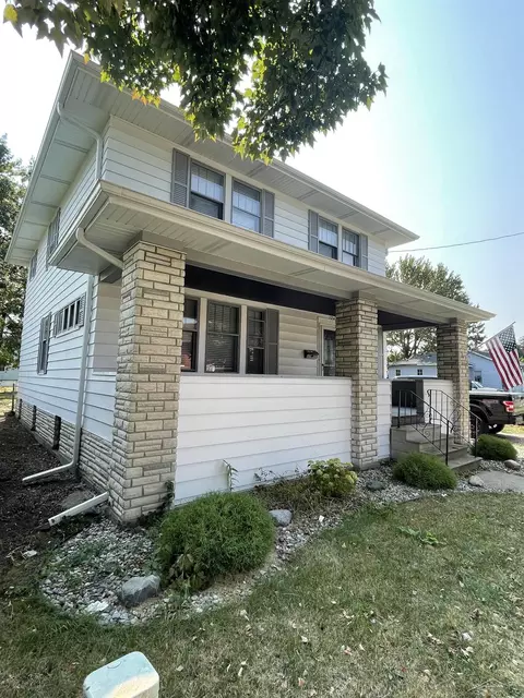124 N Woodbridge, Saginaw, MI 48602