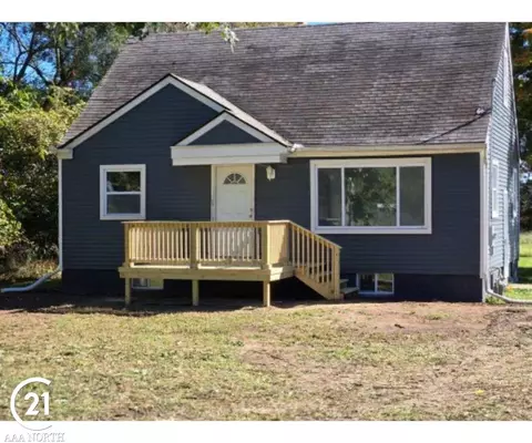 72204 Van Dyke, Bruce Township, MI 48065