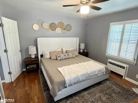 Bedroom - 400 Coutant, Flushing, MI 48433 photo 1 of 7