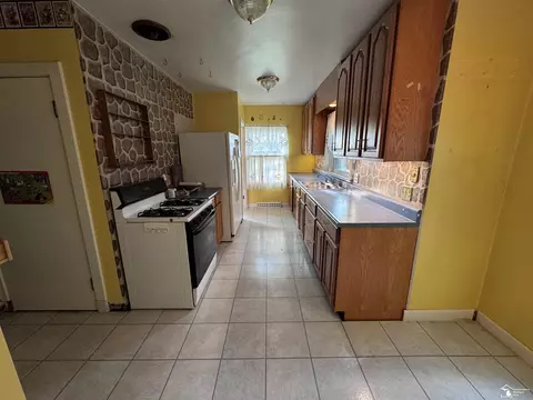 Kitchen - 5530 Forest, Monroe, MI 48161 photo 1 of 2
