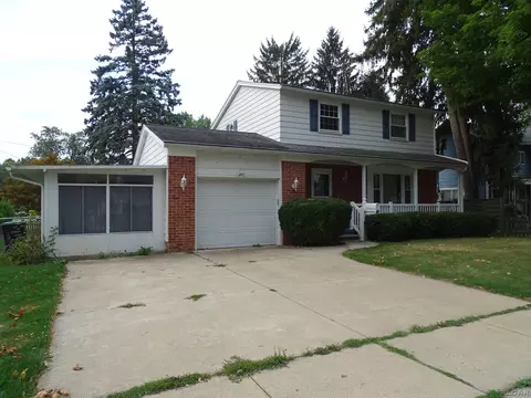 771 W Maple, Adrian, MI 49221