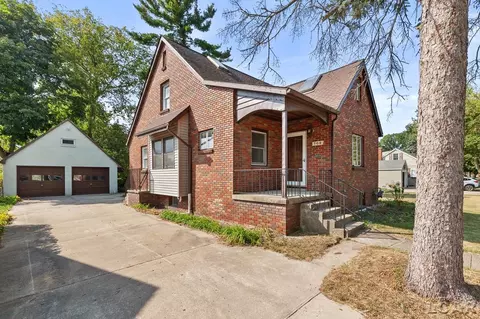 705 Lee, Milan, MI 48160