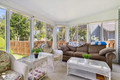 Exterior - 551 Juniper, Davison, MI 48423 photo 6 of 10