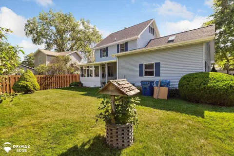 Exterior - 551 Juniper, Davison, MI 48423 photo 9 of 10