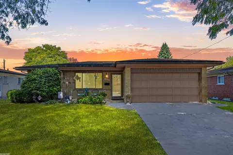 11847 Farnum, Warren, MI 48093
