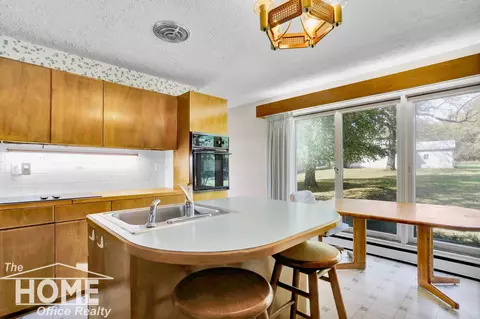 Kitchen - 8102 Britton, Perry, MI 48872 photo 3 of 3