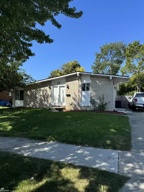 12 Barbara, Mount Clemens, MI 48043