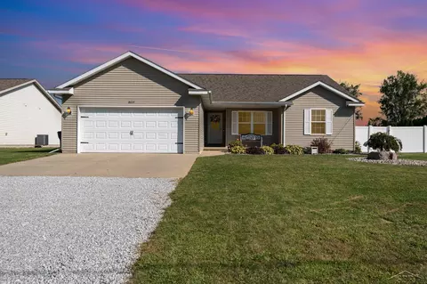 8664 Gilmour, Freeland, MI 48623