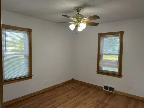 Bedroom - 650 Wilson, Mount Morris, MI 48458 photo 1 of 2