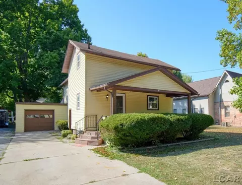165 N Mckenzie, Adrian, MI 49221