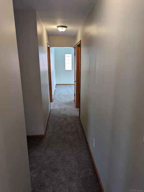 24685 Ridgecroft, Eastpointe, MI 48021 photo 7