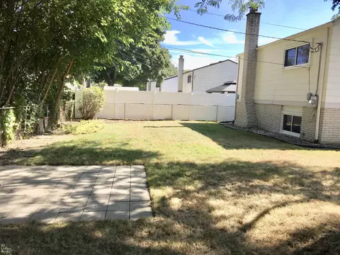 Exterior - 14937 Peck, Warren, MI 48088 photo 5 of 5