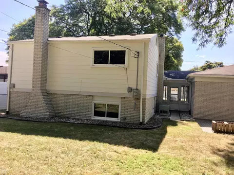 Exterior - 14937 Peck, Warren, MI 48088 photo 2 of 5