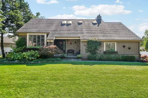 5577 Harlowe, Shelby Township, MI 48316