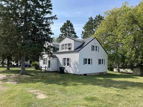 832 Quinnesec, Florence, WI 54121