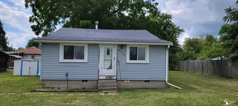 4237 B Ave, Newport, MI 48166