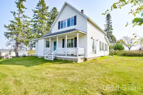 w4569 County Road 354, Daggett, MI 49821
