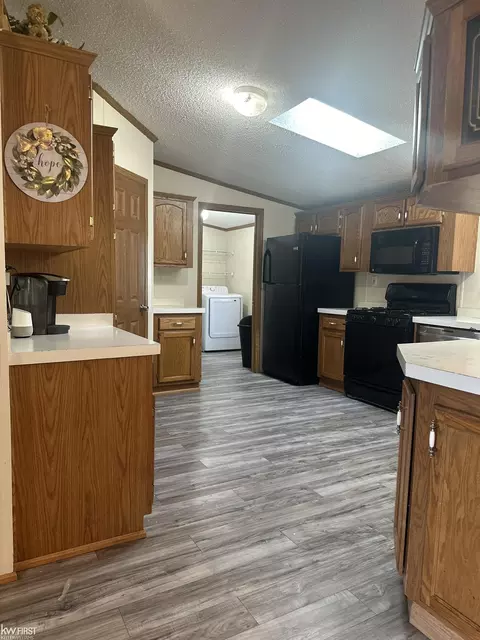 Kitchen - 3841 Cedar, Clarkston, MI 48348 photo 1 of 1
