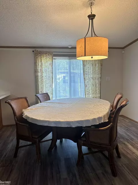 Dining - 3841 Cedar, Clarkston, MI 48348 photo 1 of 1