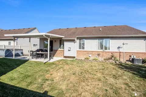 12333 Matthews, Carleton, MI 48117 photo 19