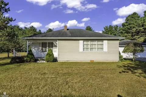 8615 Lakeshore, Fort Gratiot, MI 48059