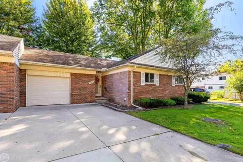 30642 Underwood, Roseville, MI 48066