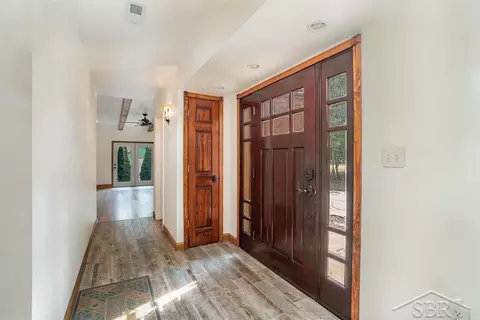 Entry Way - 13748 Dice, Hemlock, MI 48626 photo 1 of 1