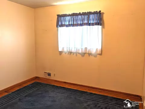 Bedroom - 1329 Arbor, Monroe, MI 48162 photo 3 of 4