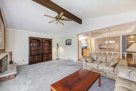 Living - 3482 Pasadena, Troy, MI 48083 photo 3 of 3