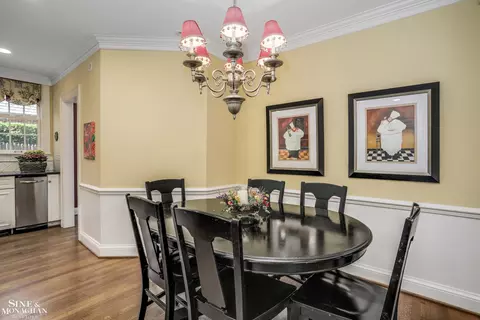 Dining - 78 Vendome, Grosse Pointe Farms, MI 48236 photo 1 of 4