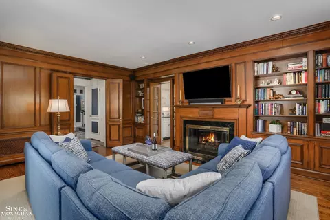 Living - 78 Vendome, Grosse Pointe Farms, MI 48236 photo 5 of 6