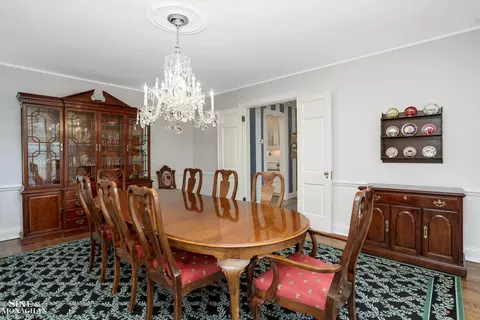 Dining - 78 Vendome, Grosse Pointe Farms, MI 48236 photo 4 of 4
