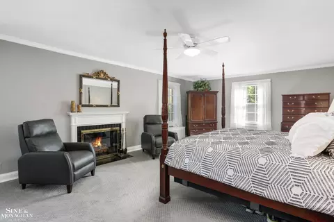Bedroom - 78 Vendome, Grosse Pointe Farms, MI 48236 photo 3 of 9