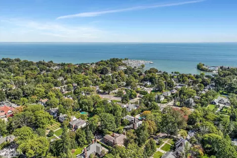 View/Area - 78 Vendome, Grosse Pointe Farms, MI 48236 photo 5 of 6