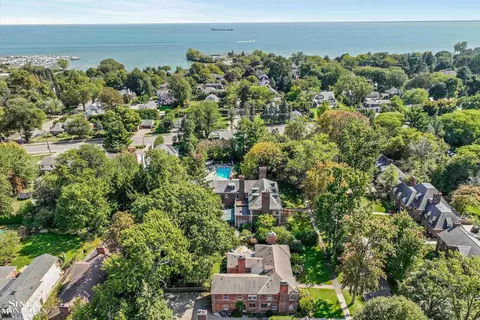 View/Area - 78 Vendome, Grosse Pointe Farms, MI 48236 photo 4 of 6