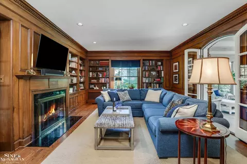 Living - 78 Vendome, Grosse Pointe Farms, MI 48236 photo 6 of 6