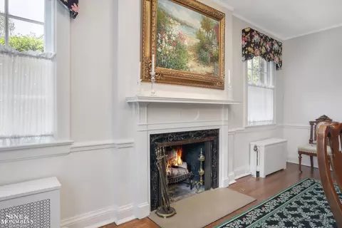 Dining - 78 Vendome, Grosse Pointe Farms, MI 48236 photo 3 of 4